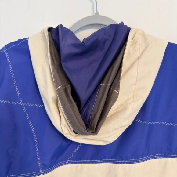 🌊 Vintage Helly Hansen Razorfish Sailing Jacket (Size L) - Picture 10 of 10